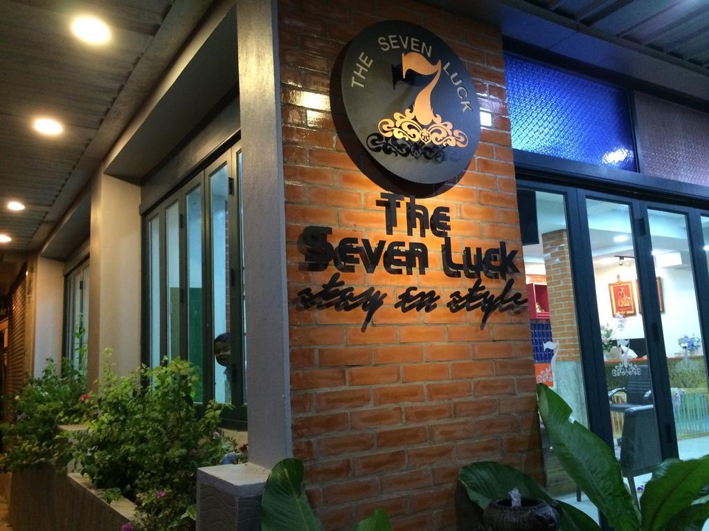 The Seven Luck Hotel Bangkok Kültér fotó