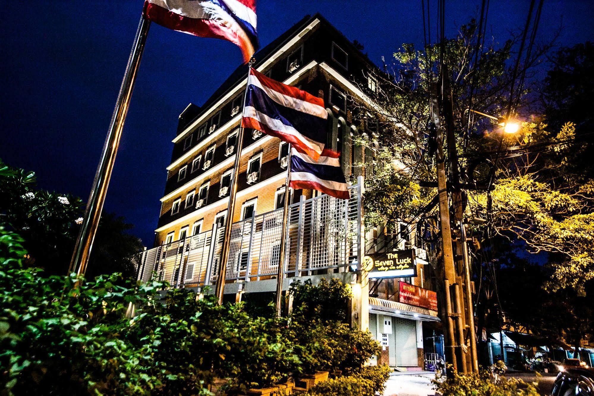 The Seven Luck Hotel Bangkok Kültér fotó